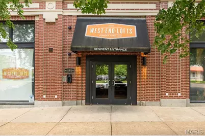 4100 Forest Park Avenue #501, Saint Louis, MO 63108 - Photo 2