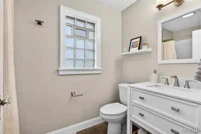 9102 White Avenue, Brentwood, MO 63144 - Photo 20