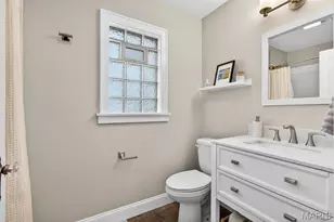 9102 White Ave, Brentwood, MO 63144 - Photo 20