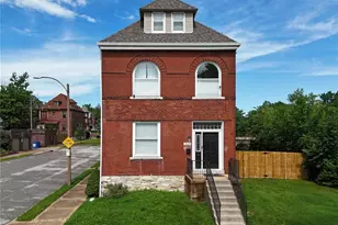 1829 Oregon Ave, Saint Louis, MO 63104 - Photo 2