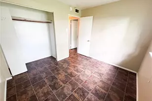 810 Loyola Dr, Florissant, MO 63031 - Photo 20