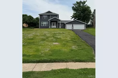156 Reading Avenue, Maryland Heights, MO 63043 - Photo 2