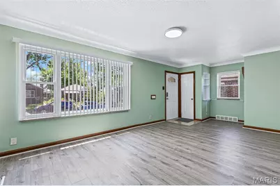 5449 Mardel Avenue, Saint Louis, MO 63109 - Photo 10
