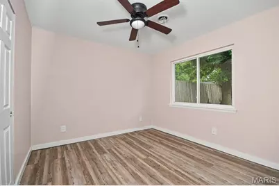 9620 Saint Girard Lane, Edmundson, MO 63134 - Photo 22