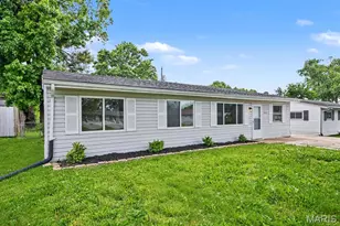 9620 St Girard Ln, Edmundson, MO 63134 - Photo 2