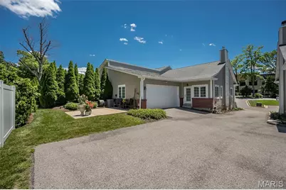 746 Windberry Court, Kirkwood, MO 63122 - Photo 32