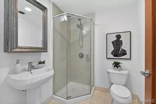 1136 Washington Ave, Saint Louis, MO 63101 - Photo 30