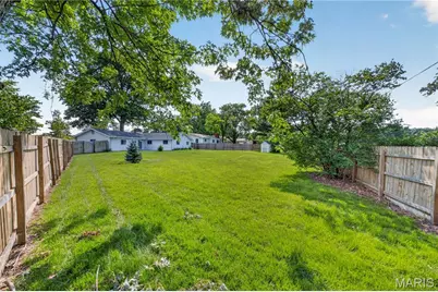 11929 Paradise Lane, Des Peres, MO 63131 - Photo 48
