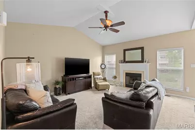 119 Venice Circle, Saint Peters, MO 63304 - Photo 6
