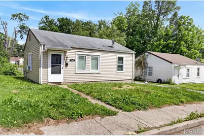 346 Mueller Avenue, Ferguson, MO 63135 - Photo 2