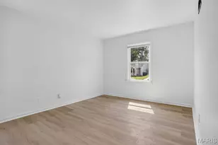 346 Mueller Ave, Ferguson, MO 63135 - Photo 14