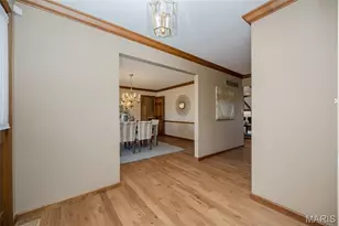 9802 Eagle Hill Ln, Sunset Hills, MO 63127 - Photo 12