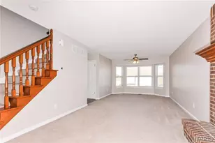561 Prentice Dr, Saint Peters, MO 63376 - Photo 2