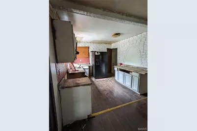 10333 Castle Drive, Saint Louis, MO 63136 - Photo 16