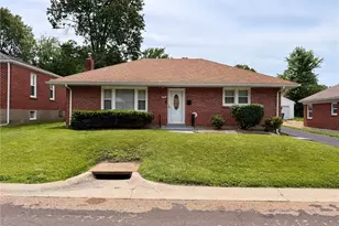 9010 Trefore Ave, Berkeley, MO 63134 - Photo 1
