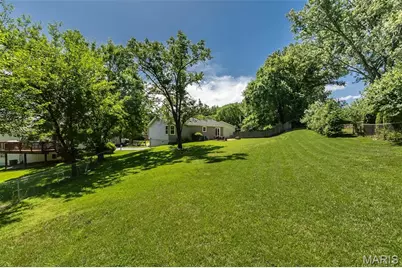467 Talbert Court, Ballwin, MO 63021 - Photo 22