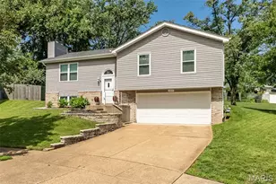 467 Talbert Ct, Ballwin, MO 63021 - Photo 1