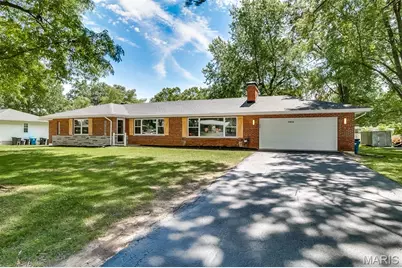 11640 Bellefontaine Road, Bellefontaine Neighbors, MO 63138 - Photo 2