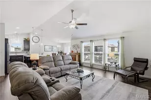 104 Hannahs Mill Dr, Lake Saint Louis, MO 63367 - Photo 16