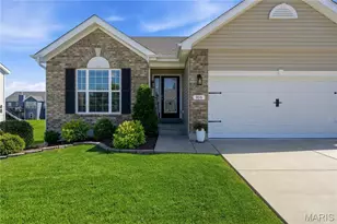 104 Hannahs Mill Dr, Lake Saint Louis, MO 63367 - Photo 4