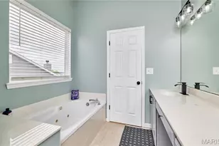 64 Old Chesapeake Dr, Wentzville, MO 63385 - Photo 28