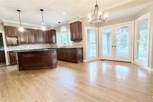 2154 White Ln Dr, Chesterfield, MO 63017 - Photo 2