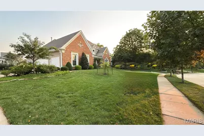 2154 White Lane Drive, Chesterfield, MO 63017 - Photo 2