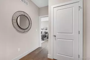 211 Fee Fee Rd, Maryland Heights, MO 63043 - Photo 22