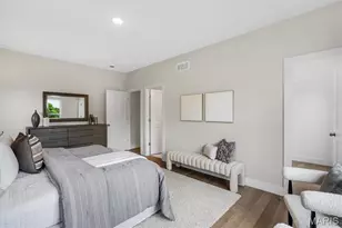 211 Fee Fee Rd, Maryland Heights, MO 63043 - Photo 18