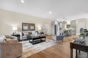 211 Fee Fee Rd, Maryland Heights, MO 63043 - Photo 6