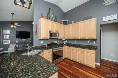 542 Kings Manor, O'Fallon, MO 63368 - Photo 20
