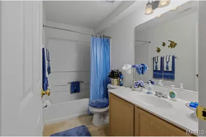 13025 Kinsley Heights Drive, Florissant, MO 63033 - Photo 26