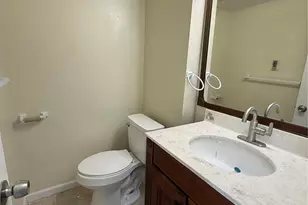 846 Dumont Pl, Saint Louis, MO 63125 - Photo 16