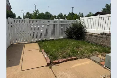 846 Dumont Place, Saint Louis, MO 63125 - Photo 18