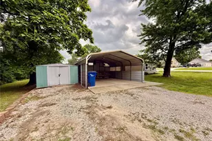 209 Norwood St, Montgomery City, MO 63361 - Photo 44