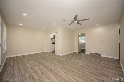 2252 Luxmore Drive, Saint Louis, MO 63136 - Photo 2