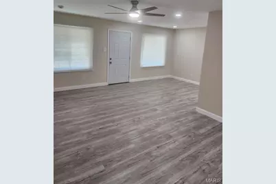 2252 Luxmore Drive, Saint Louis, MO 63136 - Photo 2