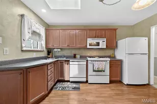 1375 Burning Tree Dr, Florissant, MO 63033 - Photo 12