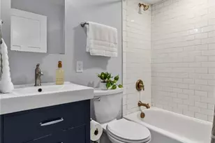 9102 W Swan Cir, Brentwood, MO 63144 - Photo 16
