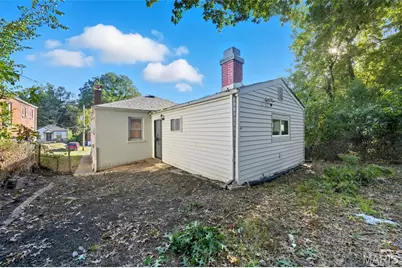 7138 Garesche Avenue, Jennings, MO 63136 - Photo 24