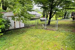 436 Hickory St, Shelbyville, MO 65565 - Photo 6