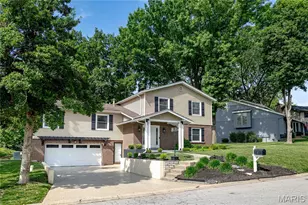 1 Vienna Ct, Lake Saint Louis, MO 63367 - Photo 2