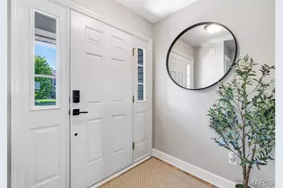 220 Charlestowne Place Drive, Saint Charles, MO 63301 - Photo 6