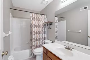 1104 Big Bend Station Dr, Manchester, MO 63088 - Photo 26