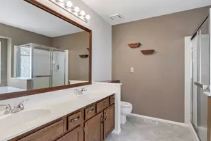 1104 Big Bend Station Dr, Manchester, MO 63088 - Photo 20