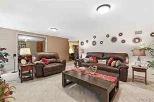 11010 Thousand Oaks Dr, Saint Louis, MO 63136 - Photo 4