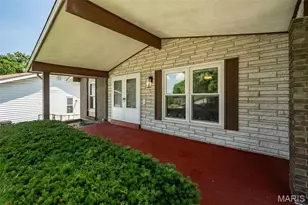 4184 Lisieux Ln, Oakville, MO 63129 - Photo 2