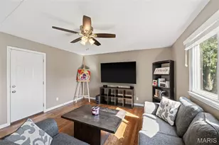 431 Rockview Dr, Unincorporated, MO 63129 - Photo 18