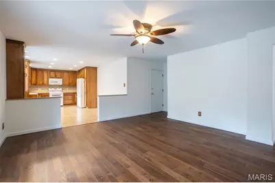 11042 Wylestone Court, Unincorporated, MO 63126 - Photo 6