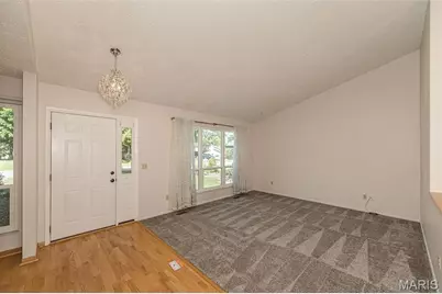5 Provence Drive, Lake Saint Louis, MO 63367 - Photo 6
